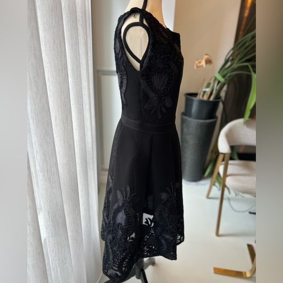 Maje Lace Peplum Dress - Picture 9 of 12